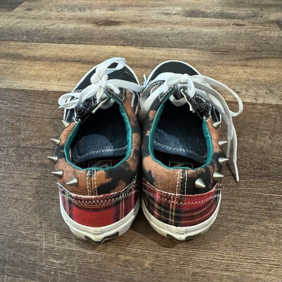 Vans Zip Up Shoes Old Skool Tartan Daze Punk Skate Spiked Plaid M 6 W 7.5 - Picture 5 of 16